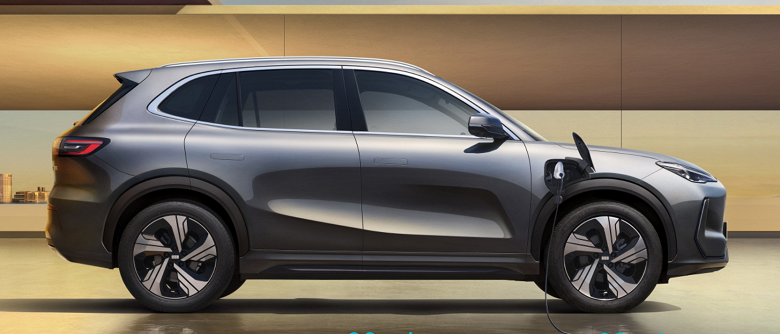 Первый Geely для России с ресурсом 1 млн км обновился. Geely Galaxy E5 2026 предложит больший запас хода и новые цвета